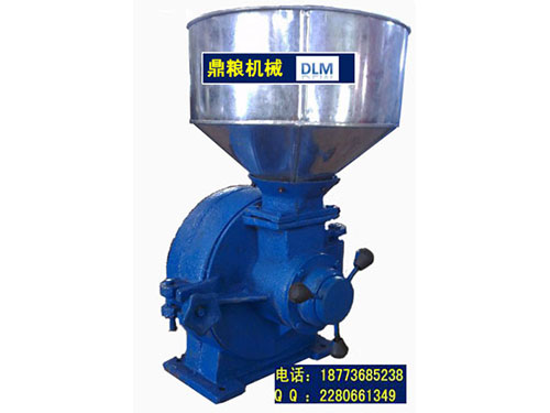 30型磨片式粉碎機(jī)、磨粉機(jī)磨粉機(jī)，磨片式，產(chǎn)量達(dá)1000公斤時(shí),粗細(xì)可調(diào)